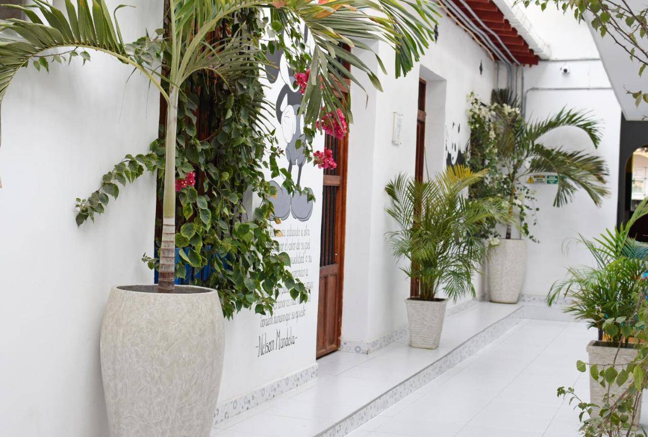 Comunidad Calle 13 Hotel Boutique Santa Marta  Esterno foto